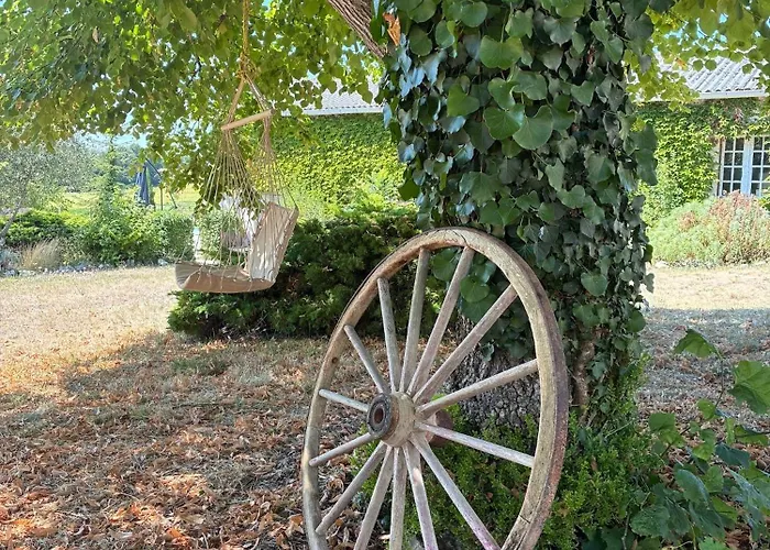 La Muse Rossignol & La Palette Rossignol Vakantiehuis Belveze